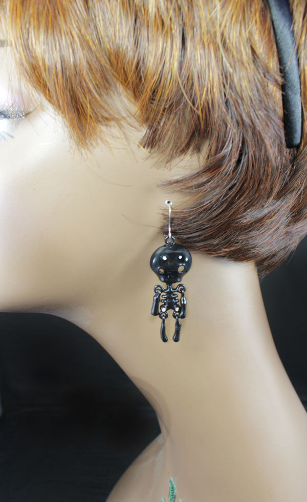Skeleton Lady and Gentleman Wiggle Earring - PitaPats.com