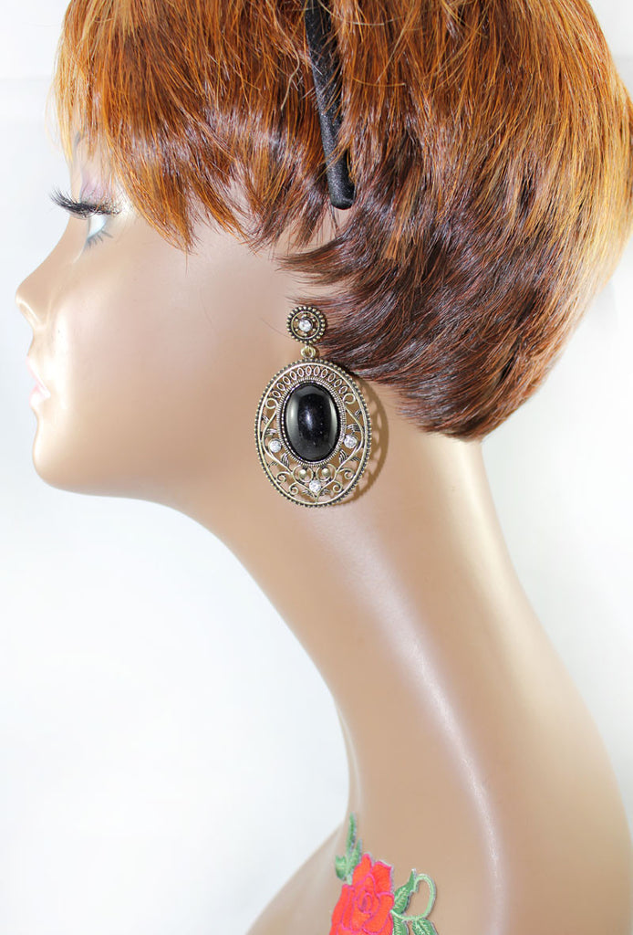 Black Stone Baroque Style Earring - PitaPats.com