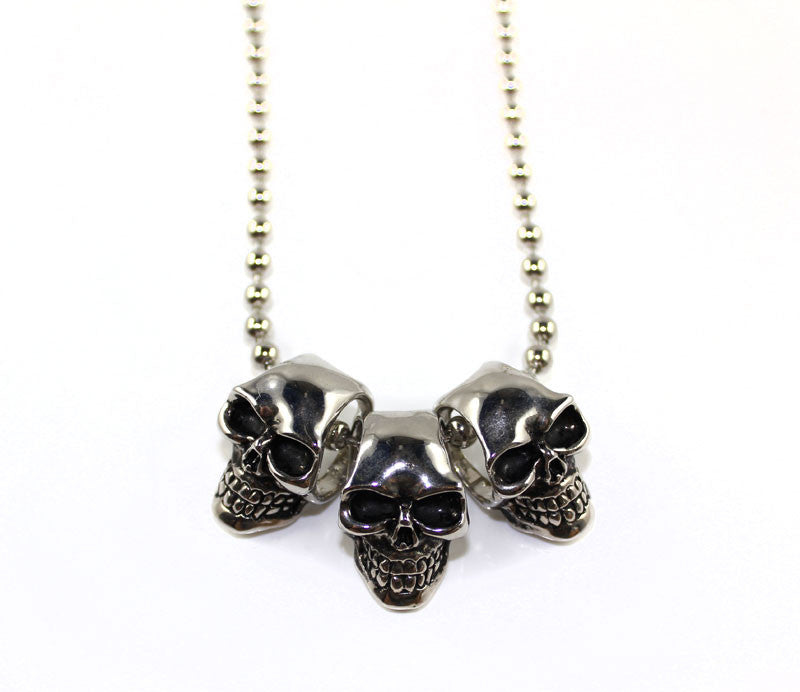 Three Dangle Skeleton Heads Necklace - PitaPats.com