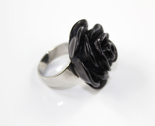 Silver Tone Flower Ring - PitaPats.com