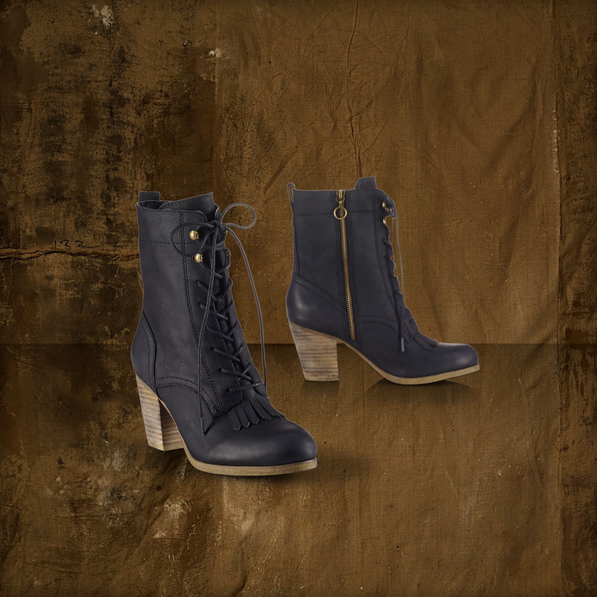 Ralph Rauren Mesa Leather Lace Up Bootie Black